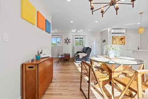 Dining - 814 8th St, Imperial Beach, CA 91932 photo 5 of 5