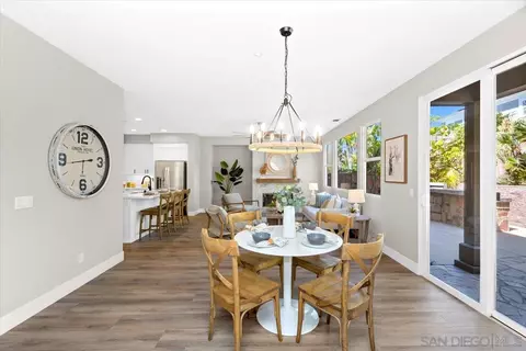 676 Cypress Hills Dr, Encinitas, CA 92024 photo 13