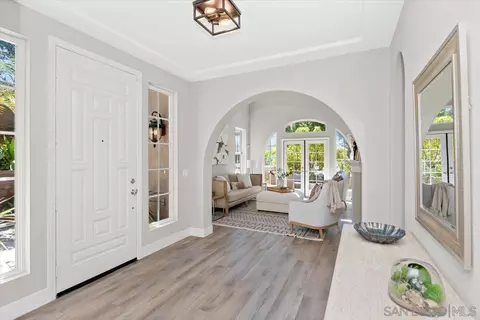 676 Cypress Hills Dr, Encinitas, CA 92024 photo 7