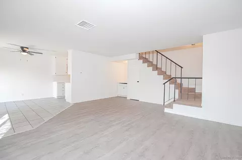 28521 Via Princesa UNIT B, Murrieta, CA 92563