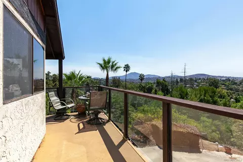Exterior - 4537 Panorama Dr, La Mesa, CA 91941 photo 3 of 9
