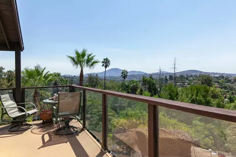 Exterior - 4537 Panorama Dr, La Mesa, CA 91941 photo 4 of 9