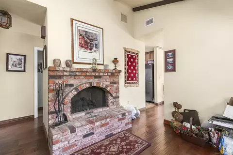 Entry Way - 4537 Panorama Dr, La Mesa, CA 91941 photo 1 of 1