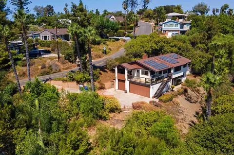 View/Area - 4537 Panorama Dr, La Mesa, CA 91941 photo 2 of 9