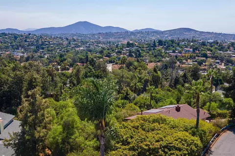 View/Area - 4537 Panorama Dr, La Mesa, CA 91941 photo 8 of 9