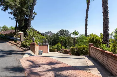 Exterior - 4537 Panorama Dr, La Mesa, CA 91941 photo 9 of 9