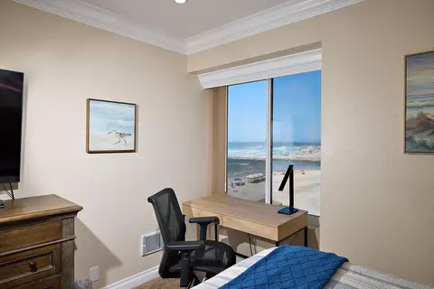 Bedroom - 999 N Pacific St #E311, Oceanside, CA 92054 photo 3 of 4