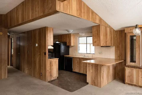 Kitchen - 1351 Pepper Dr #SPC 40, El Cajon, CA 92021 photo 1 of 1