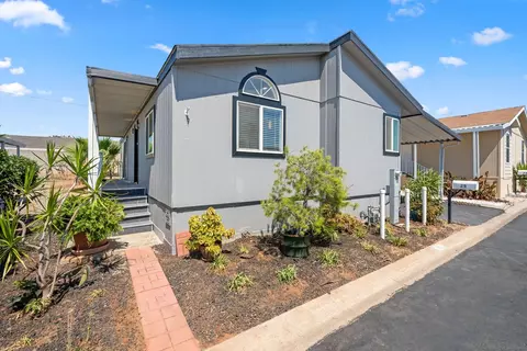 450 E Bradley Ave #25, El Cajon, CA 92021 photo 3