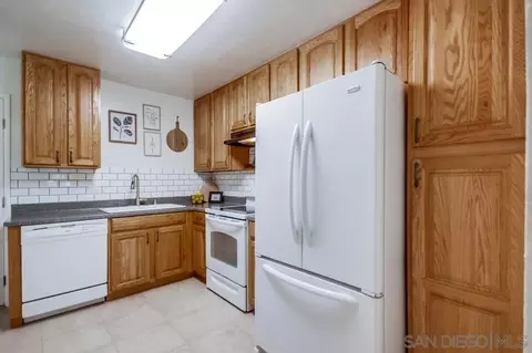 Kitchen - 12136 Tangelo Dr, Lakeside, CA 92040 photo 1 of 3