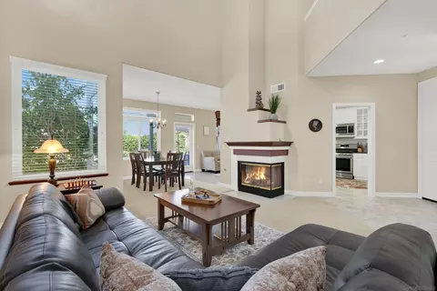 2496 Starlight Gln, Escondido, CA 92026 photo 16