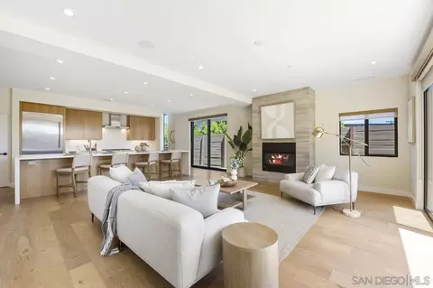 451 Norfolk Dr, Cardiff By The Sea, CA 92007 photo 3