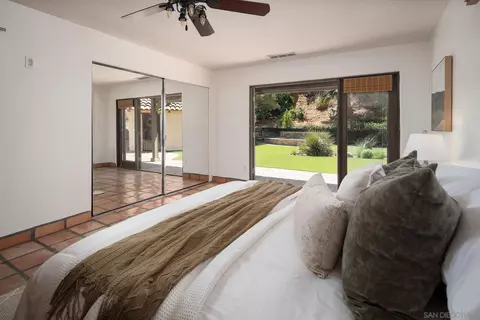 1243 Crest Dr, Encinitas, CA 92024 photo 17