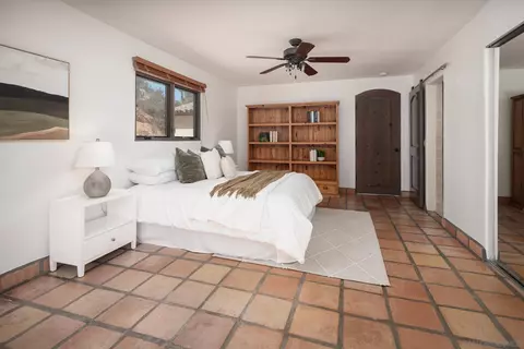 1243 Crest Dr, Encinitas, CA 92024 photo 16