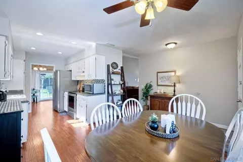 10255 Princess Marcie Dr, Santee, CA 92071 photo 10