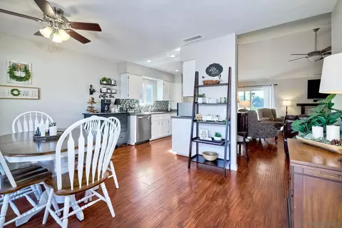 10255 Princess Marcie Dr, Santee, CA 92071 photo 8