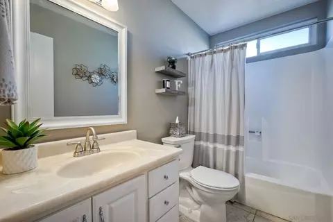 10255 Princess Marcie Dr, Santee, CA 92071 photo 24