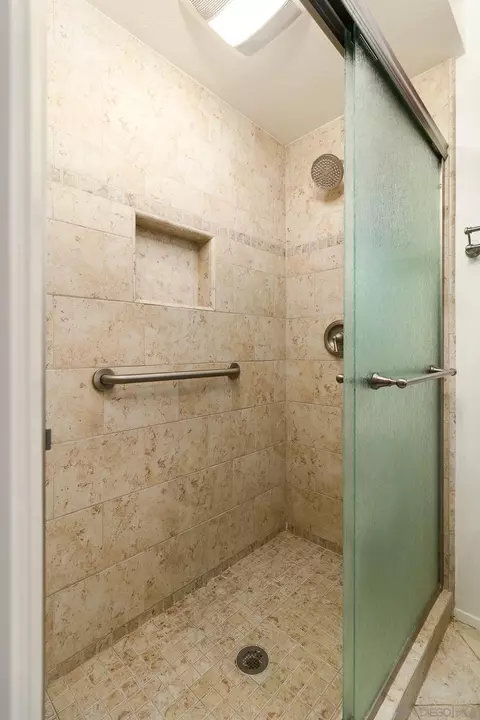 10205 Woodglen Vista Dr, Santee, CA 92071 photo 18