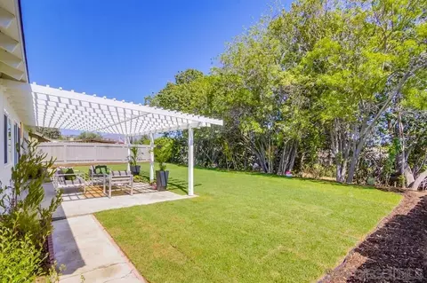 13323 Arikara Dr, Poway, CA 92064 photo 2
