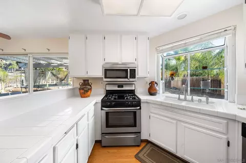 29651 Ramsey Ct, Temecula, CA 92591 photo 10