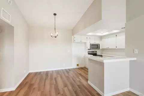Dining - 2425 Cranston Dr #212, Escondido, CA 92025 photo 2 of 2