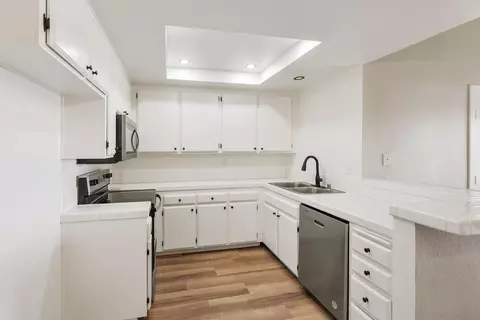 Kitchen - 2425 Cranston Dr #212, Escondido, CA 92025 photo 3 of 3