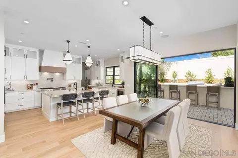 Dining - 2916 Highland Dr, Carlsbad, CA 92008 photo 1 of 4