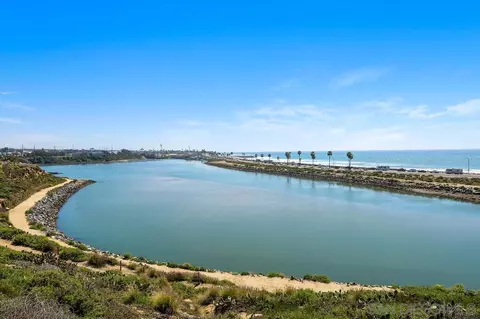 View/Area - 2916 Highland Dr, Carlsbad, CA 92008 photo 9 of 9