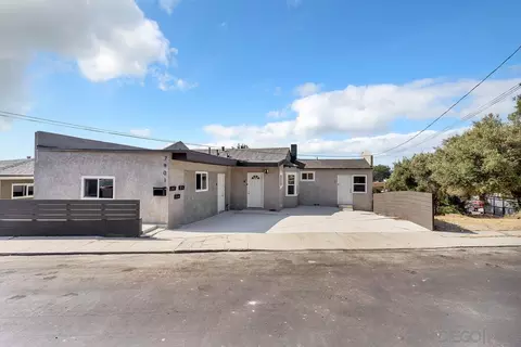 Exterior - 7901 Hillside Dr, La Mesa, CA 91942 photo 3 of 7