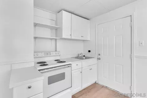 Kitchen - 7901 Hillside Dr, La Mesa, CA 91942 photo 1 of 7