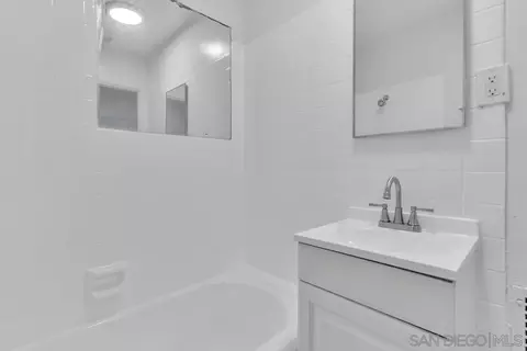 Bath - 7901 Hillside Dr, La Mesa, CA 91942 photo 2 of 5