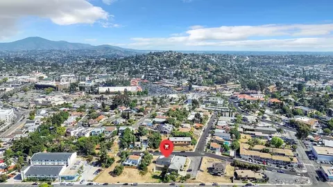 View/Area - 7901 Hillside Dr, La Mesa, CA 91942 photo 5 of 11