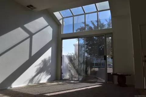 Living - 29477 Cara Way, Temecula, CA 92591 photo 4 of 8