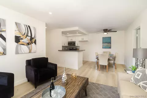 432 Edgehill Ln #119, Oceanside, CA 92054