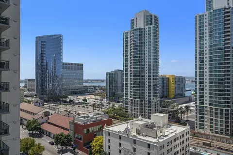 1240 India St #1512, San Diego, CA 92101