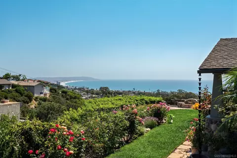 View/Area - 971 Skylark Dr, La Jolla, CA 92037 photo 1 of 5