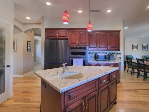 Kitchen - 3083 Sebastian Dr, Alpine, CA 91901 photo 7 of 8