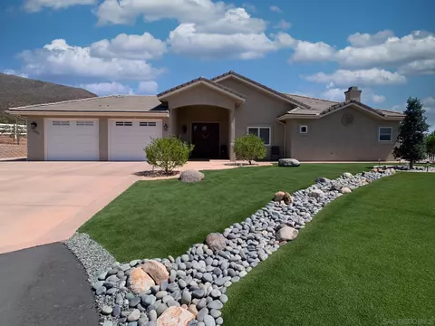 Exterior - 3083 Sebastian Dr, Alpine, CA 91901 photo 1 of 27