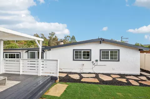 Exterior - 12460 Vaughan Rd, Poway, CA 92064 photo 14 of 21