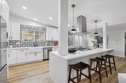 Kitchen - 12460 Vaughan Rd, Poway, CA 92064 photo 8 of 11