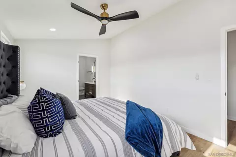 Bedroom - 12460 Vaughan Rd, Poway, CA 92064 photo 4 of 13