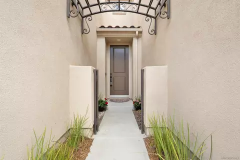 1210 Via Lucero, Oceanside, CA 92056 photo 2