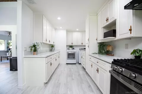 2051 Golden Circle Dr, Escondido, CA 92026 photo 17