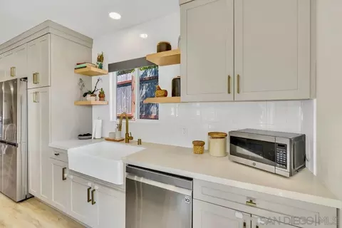 Kitchen - 2599 Katherine St, El Cajon, CA 92020 photo 3 of 4