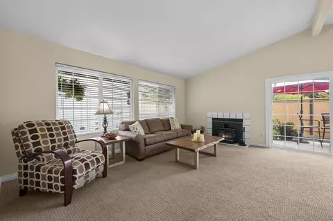 2139 Teal Gln, Escondido, CA 92026 photo 5