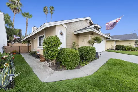 2139 Teal Gln, Escondido, CA 92026 photo 2