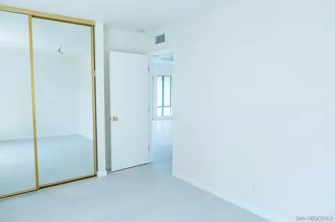 Bedroom - 1811 E Grand Ave #112, Escondido, CA 92027 photo 1 of 4