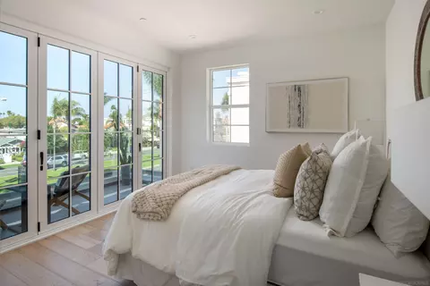 537 Orange Ave, Coronado, CA 92118 photo 10