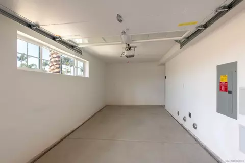 537 Orange Ave, Coronado, CA 92118 photo 17