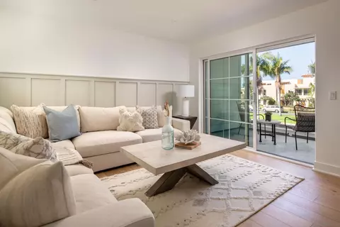 537 Orange Ave, Coronado, CA 92118 photo 4